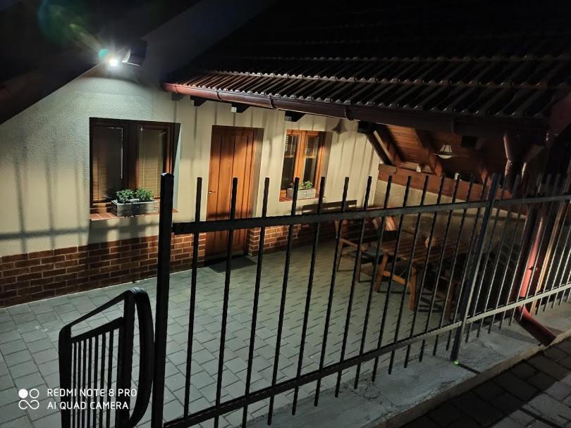 Sklipek U Svobodu Guest House Velke Bilovice Luaran gambar